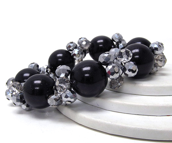 MULTI CRYSTAL GLASS BEAD AND PEARL BALL STRETCH BRACELET