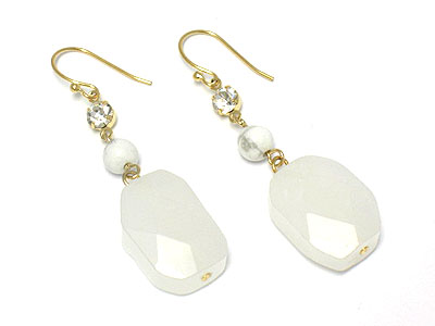 Crystal and natural stone earring