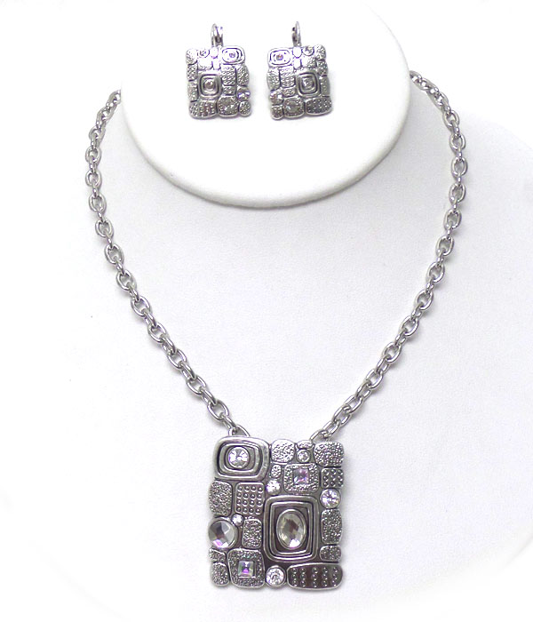 Rhinestones block design necklace set