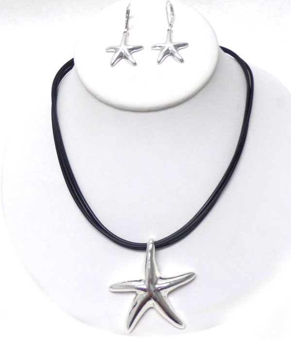 Lf sea life theme necklace set