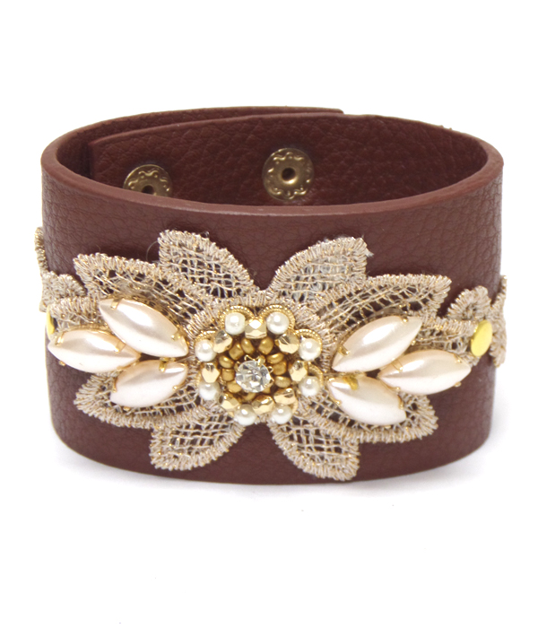 Leather type lace pearls button bracelet