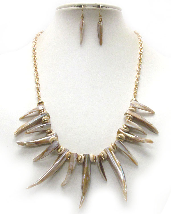Multi shell spike tribal look necklace earring set