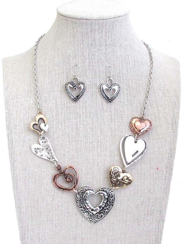 MULTI SHAPE HEART LINK NECKLACE SET