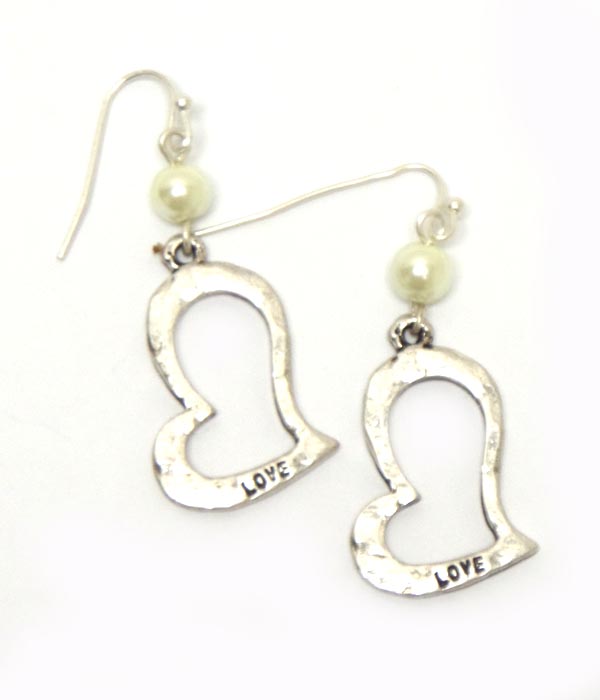 Heart love metal pearl hook earrings 