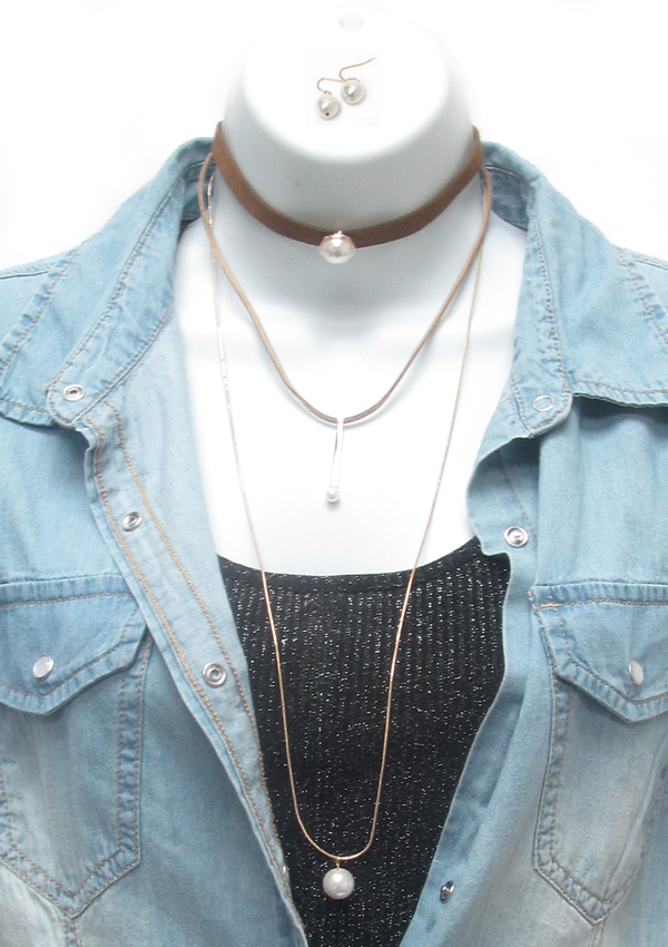 3 layer suede choker and pearl necklace set