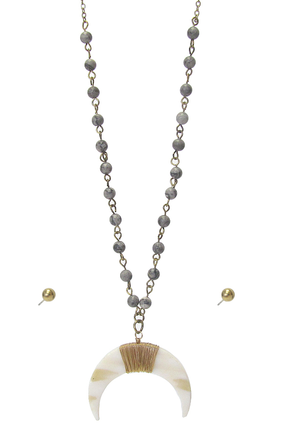 Crescent shell pendant and semi precious stone chain necklace set