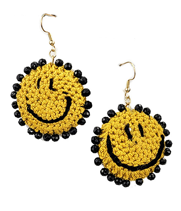 HANDMADE CROCHET EARRING - SMILE