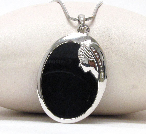 Made in korea whitegold plating praying maria onix deco pendant necklace