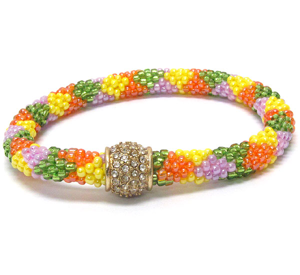 Crystal ring and hand crocheted roll bracelet