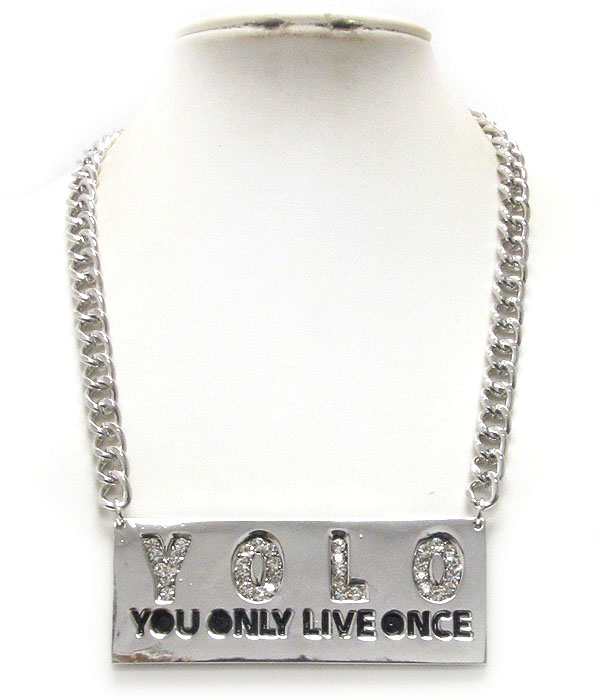 CRYSTAL DECO YOLO METAL PLATE AND THICK CHAIN NECKLACE