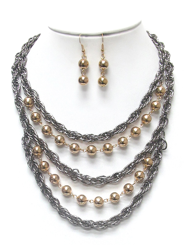 Multi layer twist chain necklace set