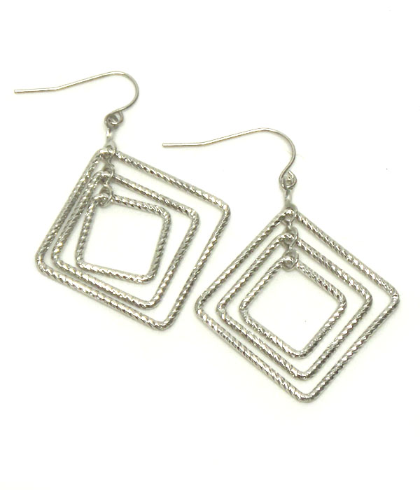 Three dangle rhodium diamond earring