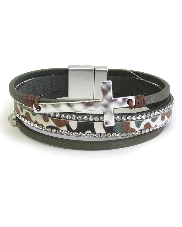 MILITARY LOOK CAMOUFLAGE MULTI LAYER LEATHERETTE MAGNETIC BRACELET - CROSS