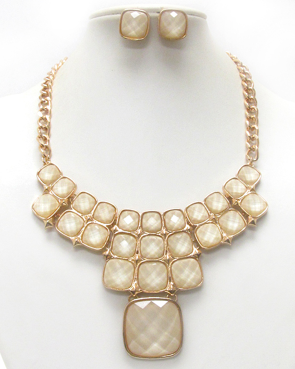 Facet acrylic pearl finish stone bib necklace earring set