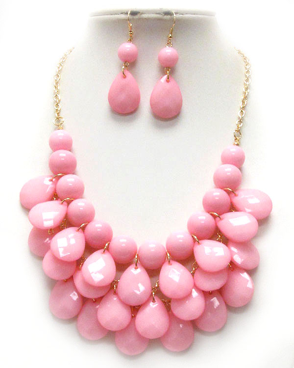 Designer style multi balls and multi connected facet cut acrylic puffy teardrop chain necklace earring set