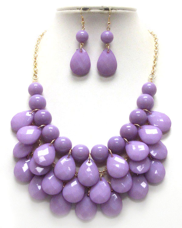 Designer style multi balls and multi connected facet cut acrylic puffy teardrop chain necklace earring set