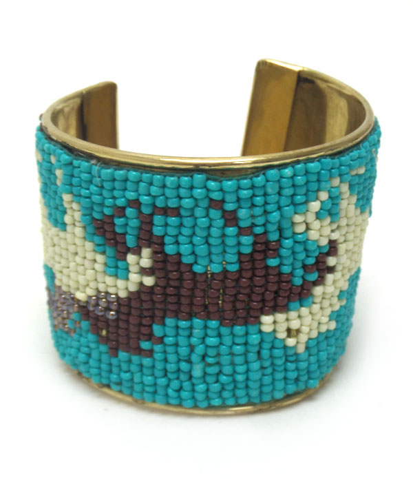 Horse bead pattern cuff bangle