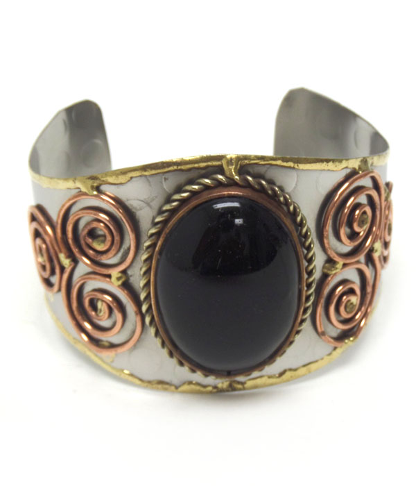 Handmade three tone black agete stone cuff bracelet - 100% brass