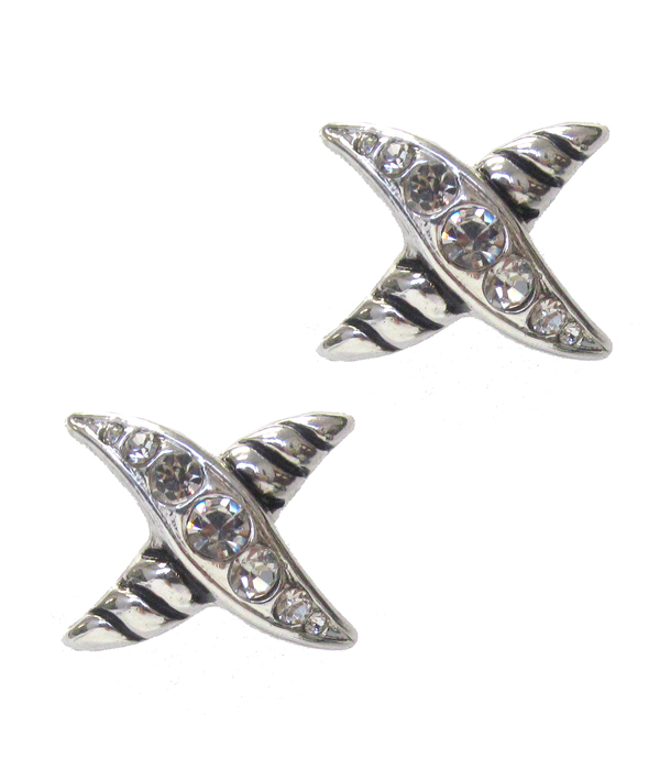 DESIGNER TEXTURED X SHAPE EARRING