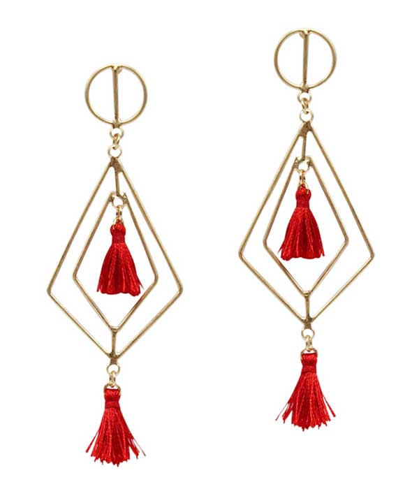 DOUBLE DIAMOND SHAPE WIRE AND TASSEL DROP EARRING