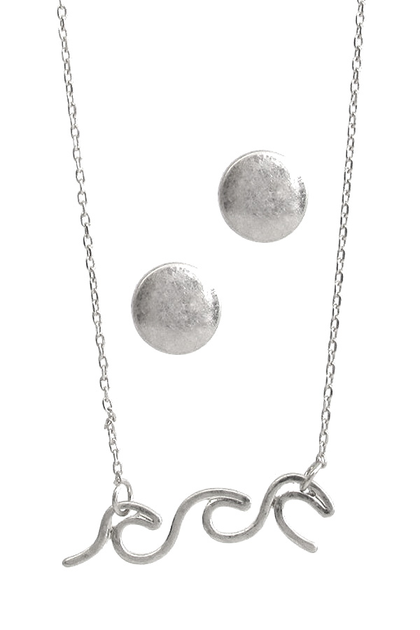 Sealife theme pendant necklace set - wave