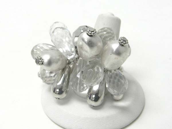 Long mixed beads cluster stretch ring