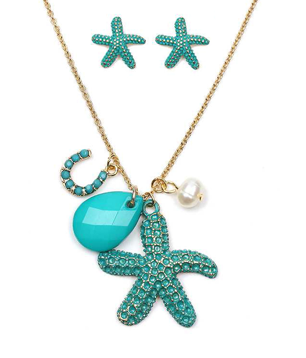Patina starfish and horse shoe charm necklace set