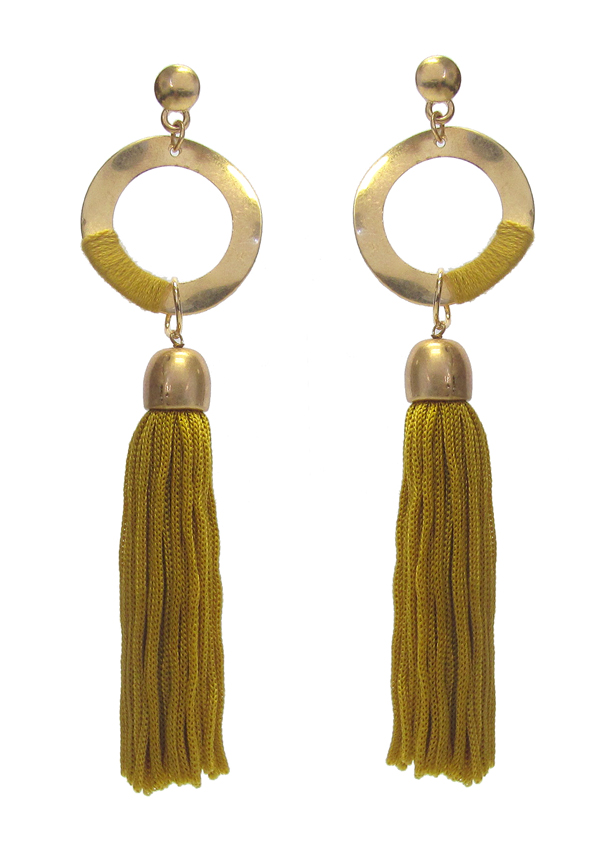 METAL HOOP AND LONG TASSEL DROP EARRING