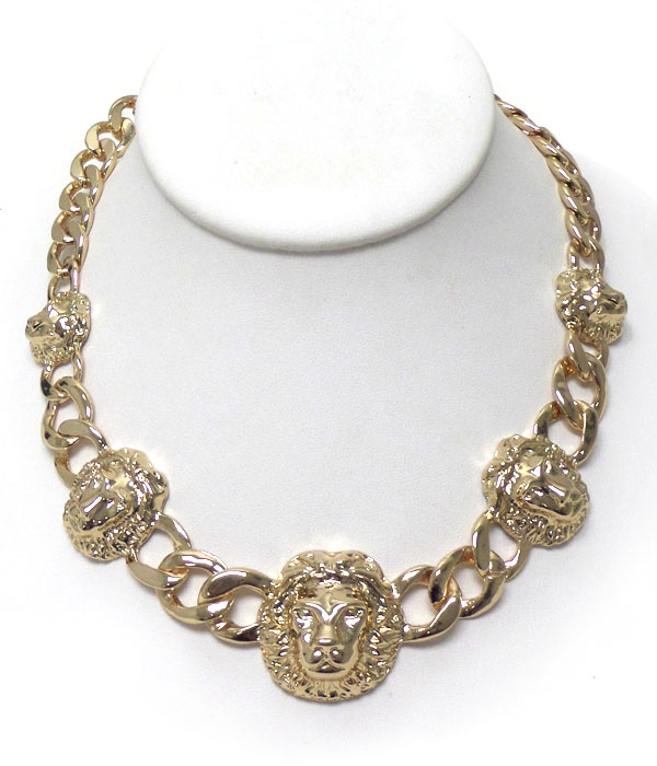 Thick bold lion necklace