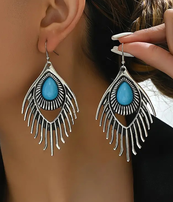 Boho style turquoise feather earring