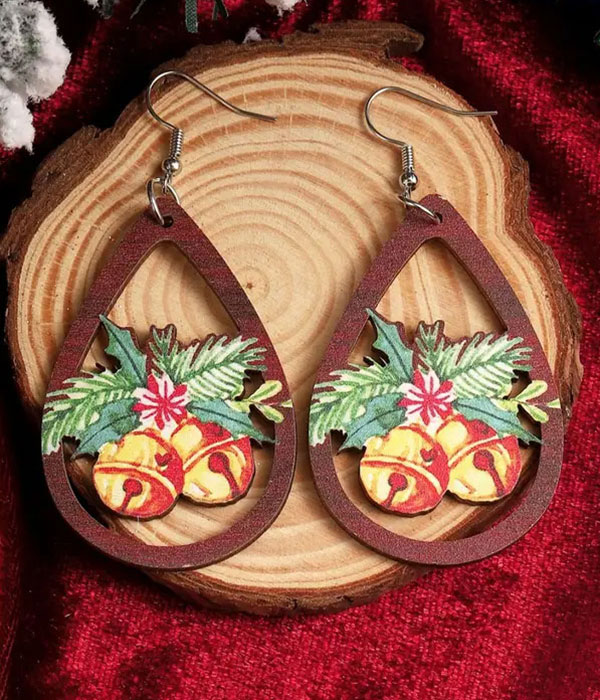 Christmas theme wood earring - bell