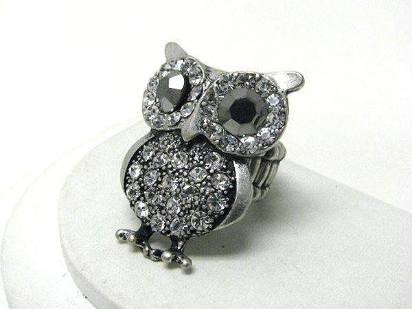 Crystal strud owl stretch ring