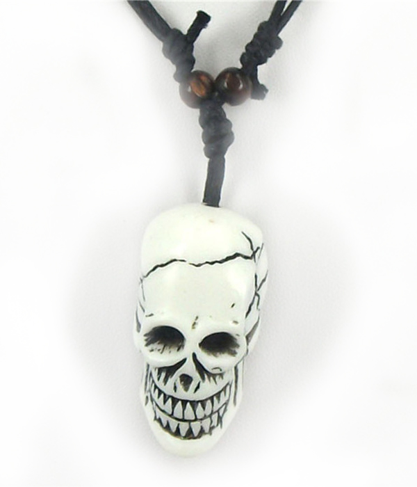 Bone carving skull totem pendant necklace