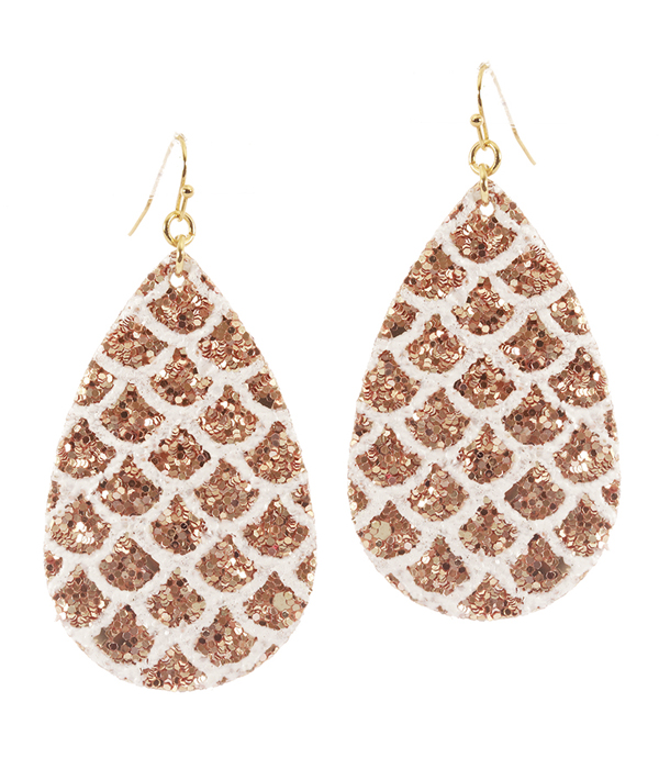 FAUX LEATHER GLITTERING TEARDROP EARRING