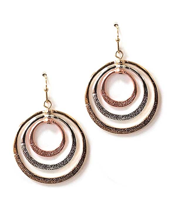 Triple metal ring earring