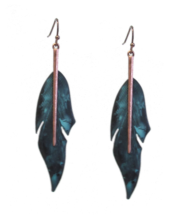 METAL FEATHER EARRING