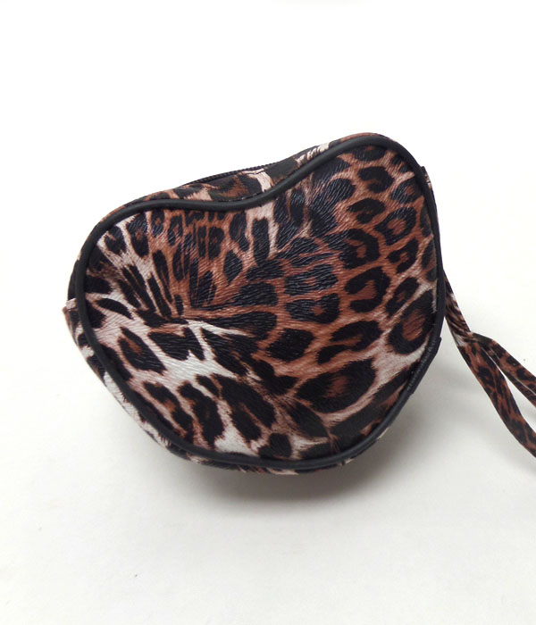 Heart shape cheetah print coin purse 