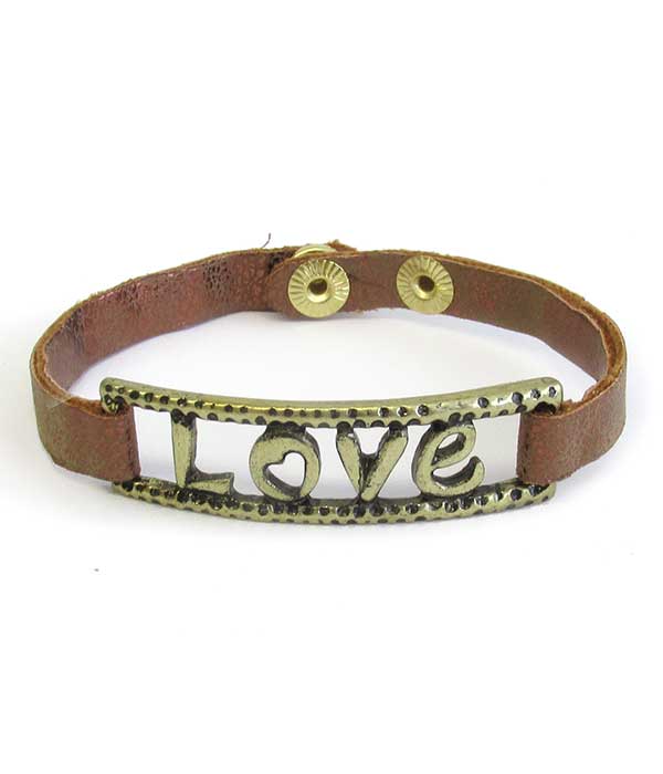 Religious inspiration button bracelet - love