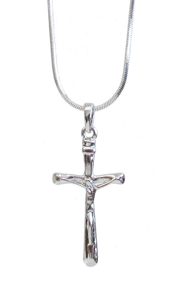 WHITEGOLD PLATING CROSS PENDANT NECKLACE