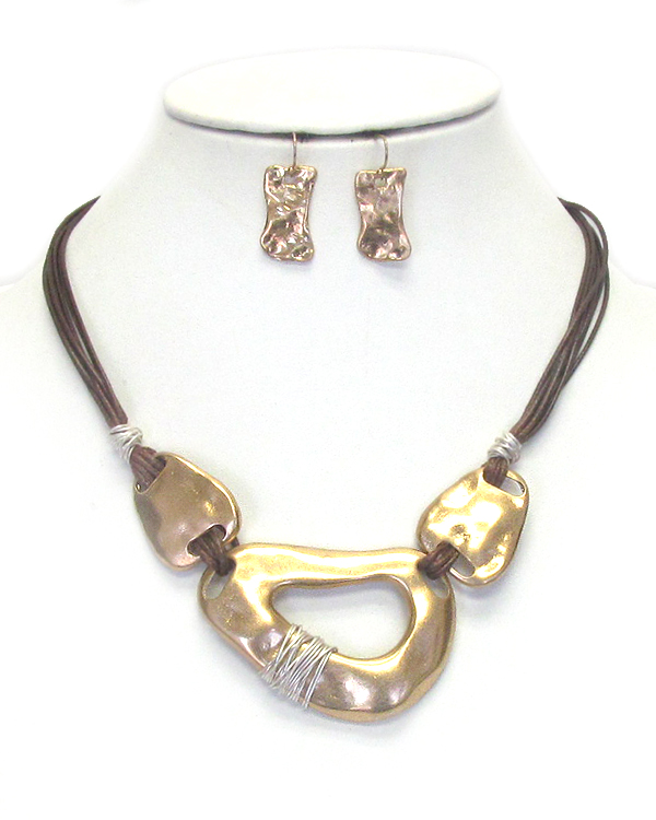 Hammered metal and leather cord necklace set
