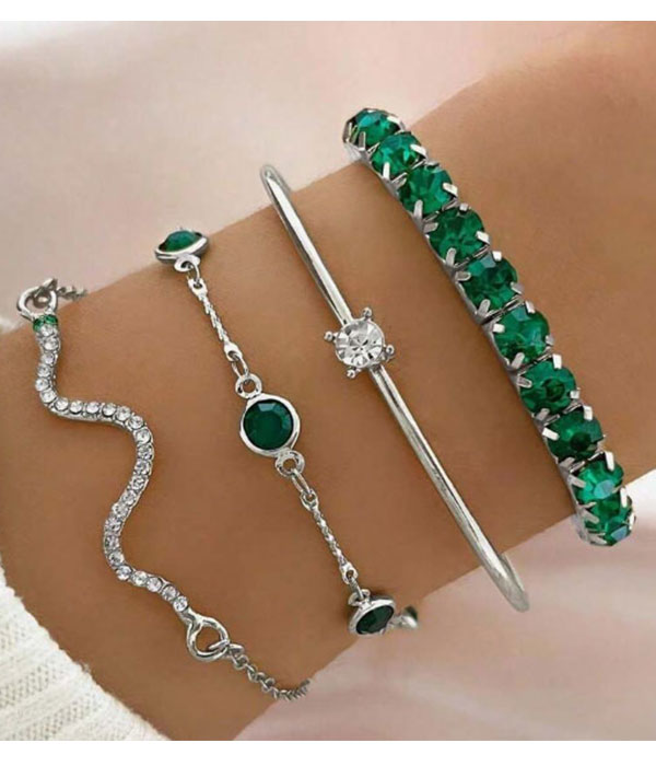 Mix chain 4 bracelet set