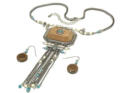 Wood pendant and miulti strand charm with bead necklace and earring set