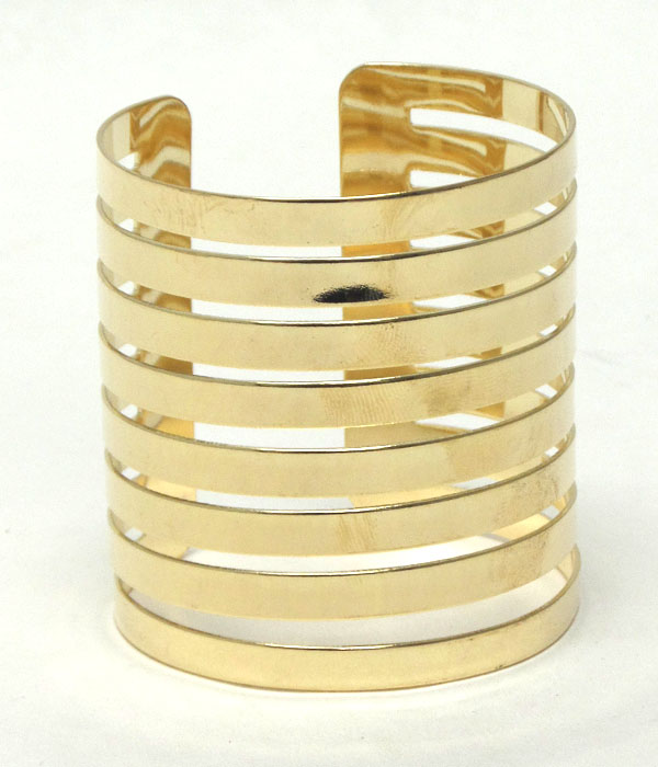 Bold stripes cuff bangle