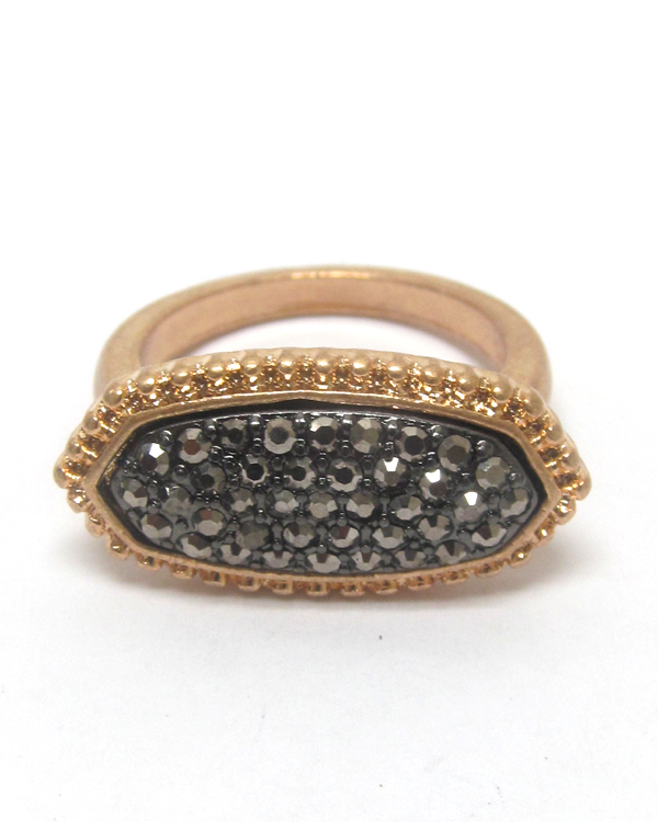 Oval shape beads metal ring