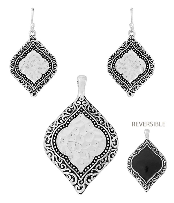 Designer textured reversible quatrefoil pendant and earring set