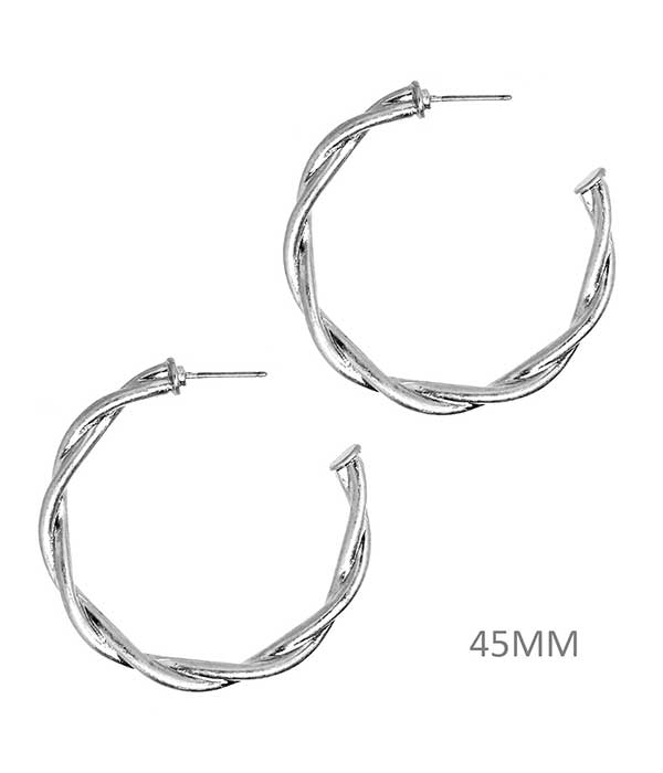 TWIST METAL HOOP EARRING