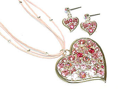 CRYSTAL HEART AND LEATHER BAND NECKLACE AND EARRING SET