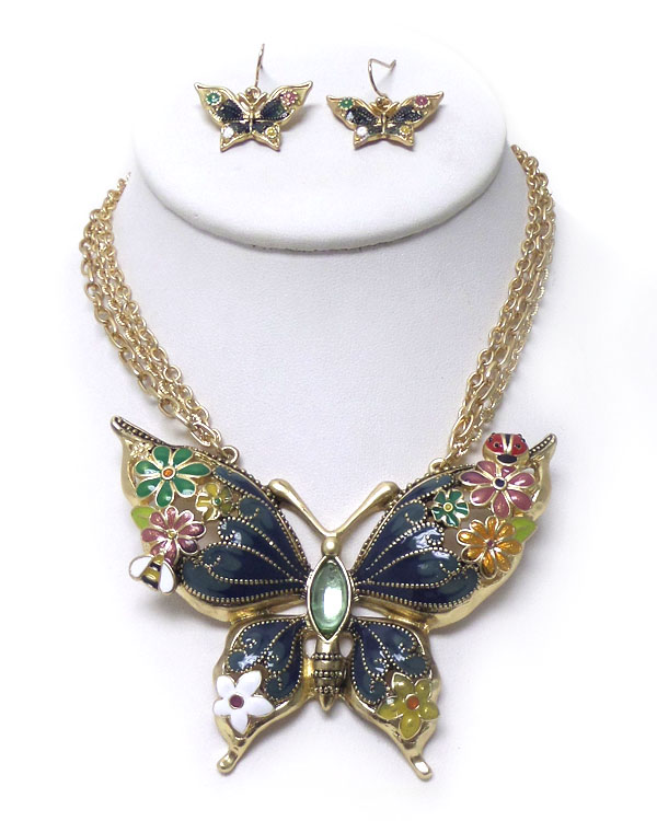 Triple chain epoxy butterfly necklace set