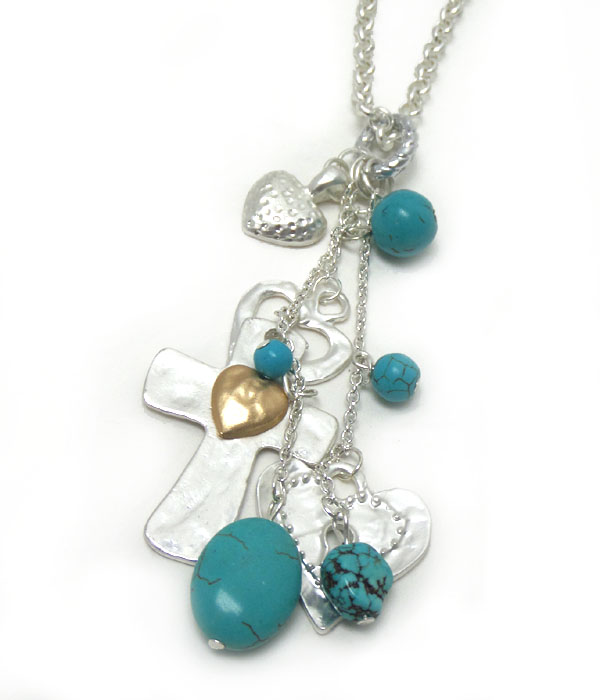 Cross charm necklace