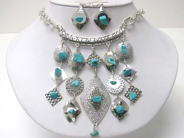 Turquoise chip stone deco metal disk drop necklace earirng set